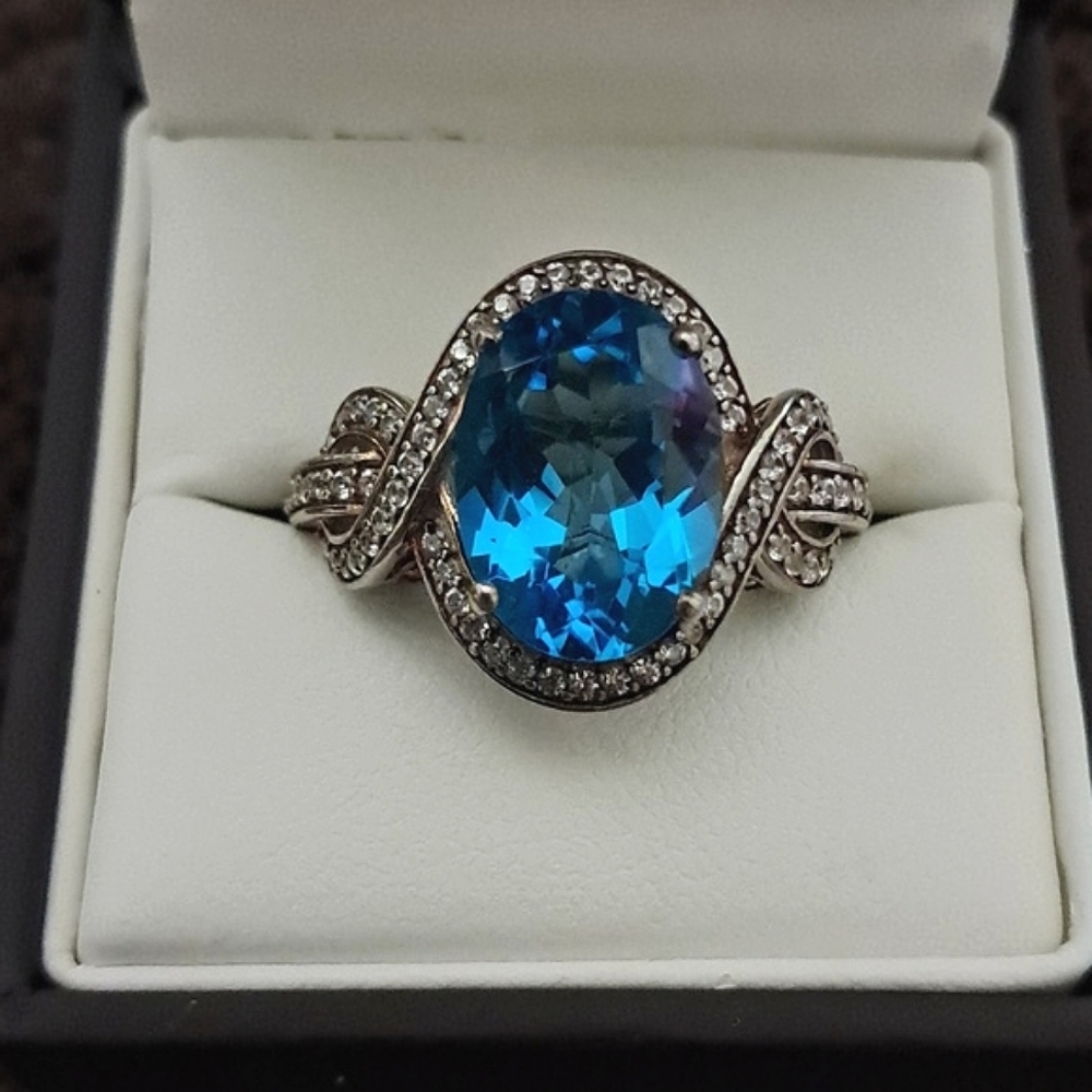 Blue Topaz and White Zircon Ring in 925 Sterling Silver